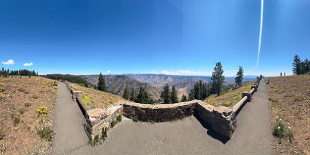 2025_07_0148 At the overlook, Hell's Canyon, Oregon, July 2025
