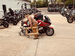 2024_05_0388 KBiK suffers catastrophic drive shaft failure, Denver Colorado, May 2024